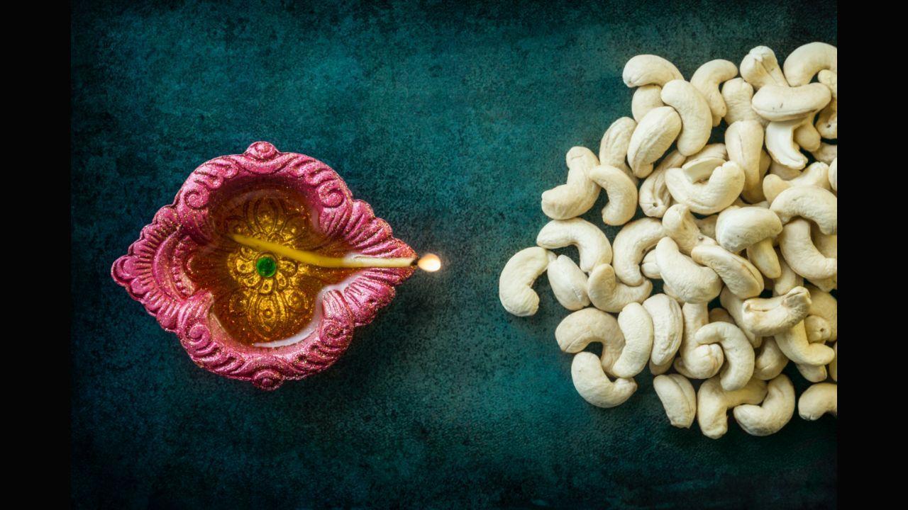 Diwali 2021: Follow these food hacks to stay healthy this festive season